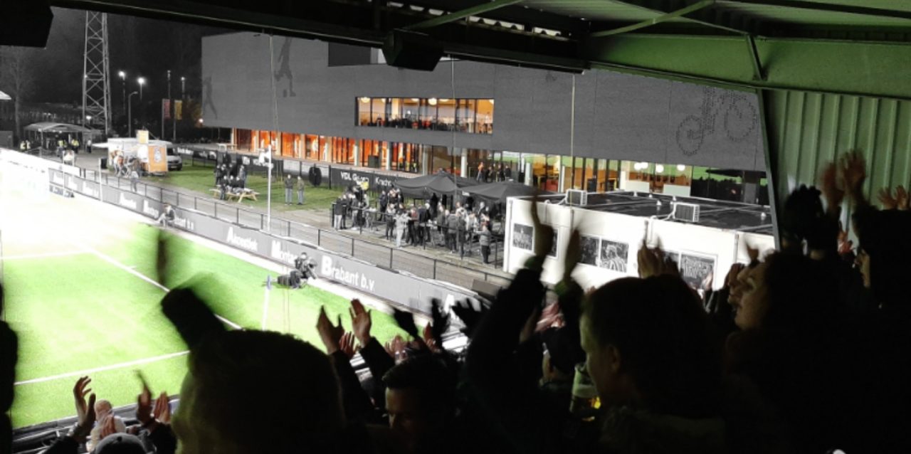 #htmlcaption4038 Eindhoven wint de derby
