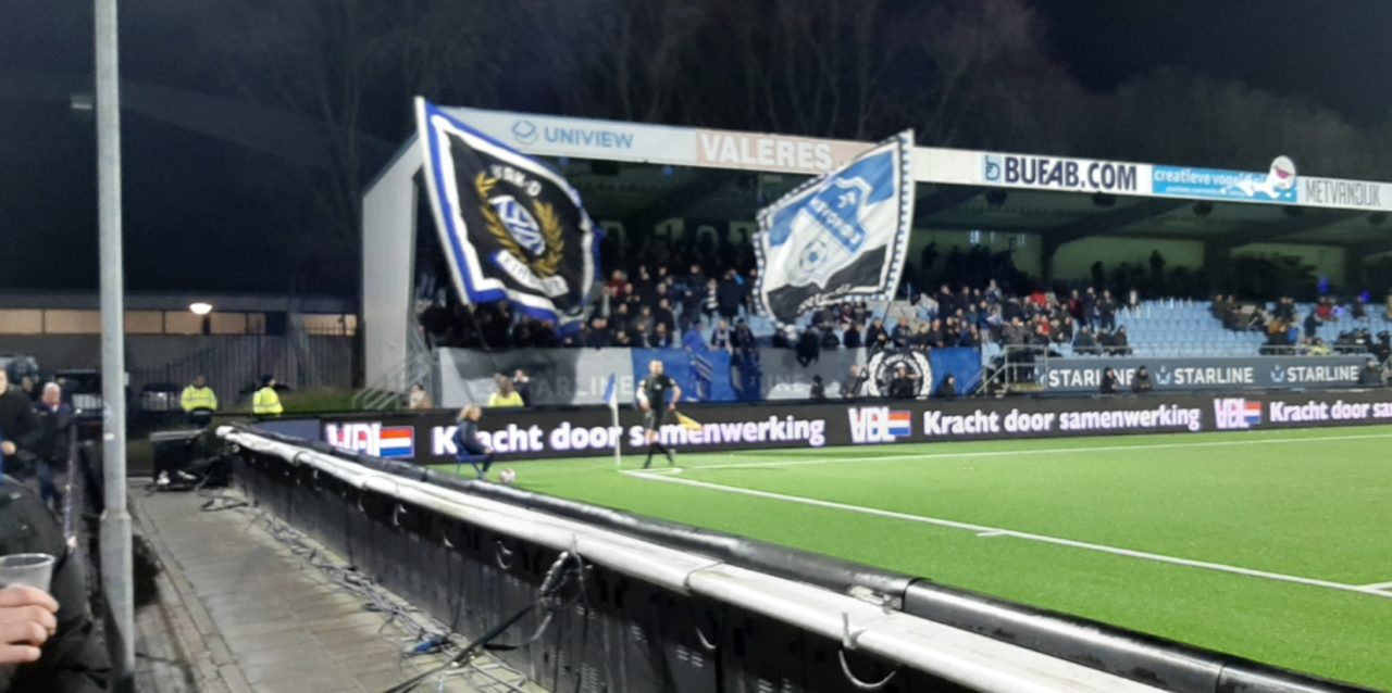 #htmlcaption4050 Column: Als één legioen achter onze club!